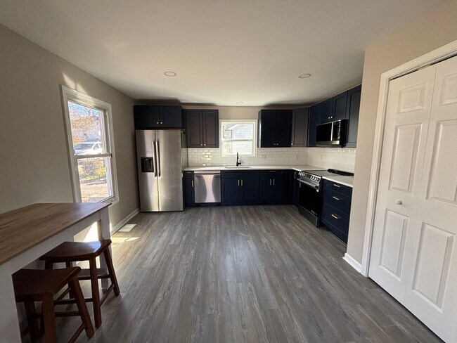 Foto del edificio - Beautifully Renovated 3BR / 2BA Bungalow in Gastonia