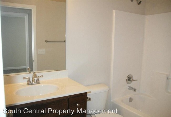 Foto del edificio - 725 Village Creek Dr
