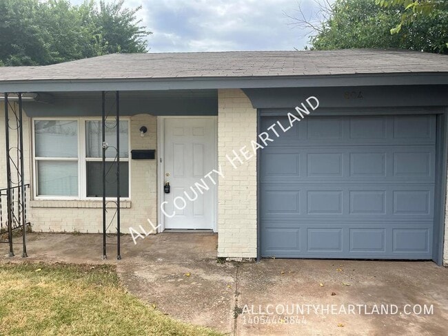 Photo - 804 NW 23rd St House