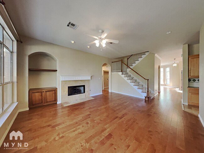 Foto del edificio - 2708 Grimes Ranch Rd