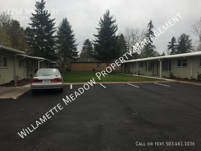 Building Photo - Spacious 1 Bedroom Apartment in West Salem...
