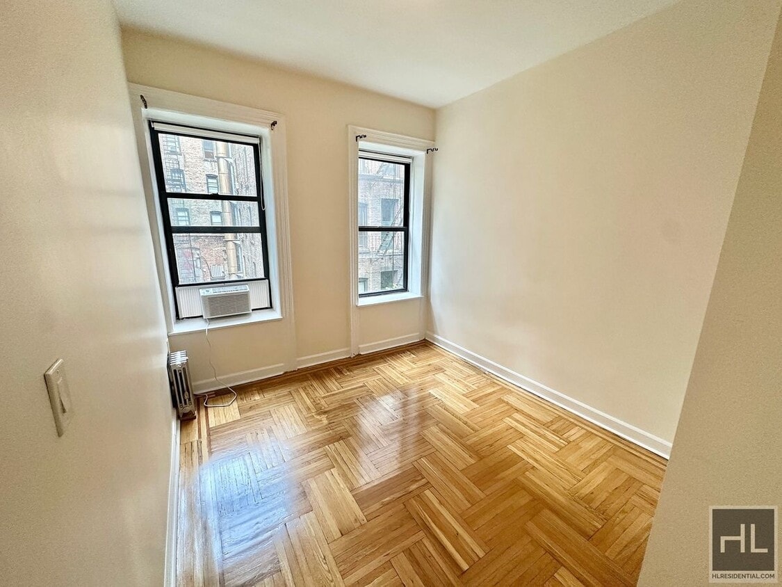 Building Photo - East 12th Street