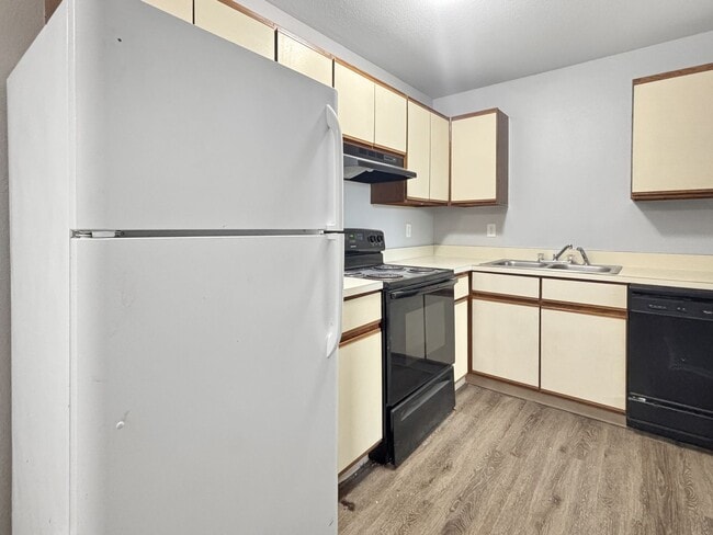 Building Photo - 1018 Abbey Ct
