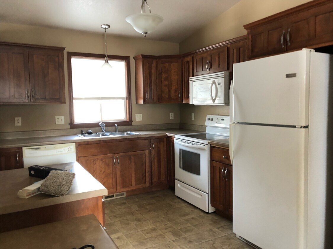 Primary Photo - 508 S Whitewood Ave