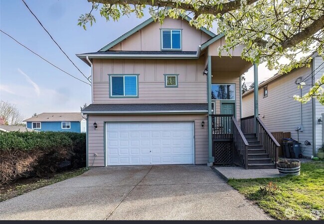 Building Photo - 106 Goldenrod St