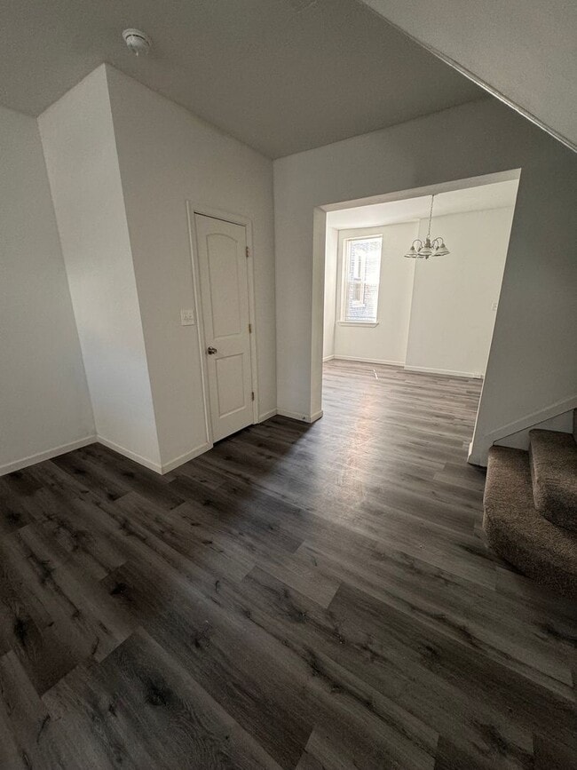 Building Photo - Charming 3 Bedroom Home in West Baltimore