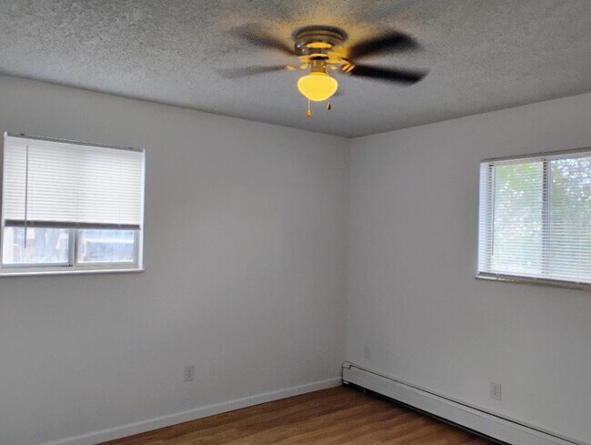 Building Photo - 1110 Agate Pl