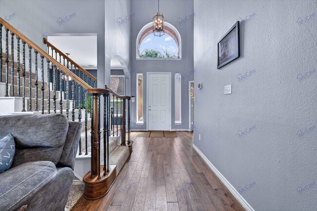 Building Photo - 3401 Chadwick Dr