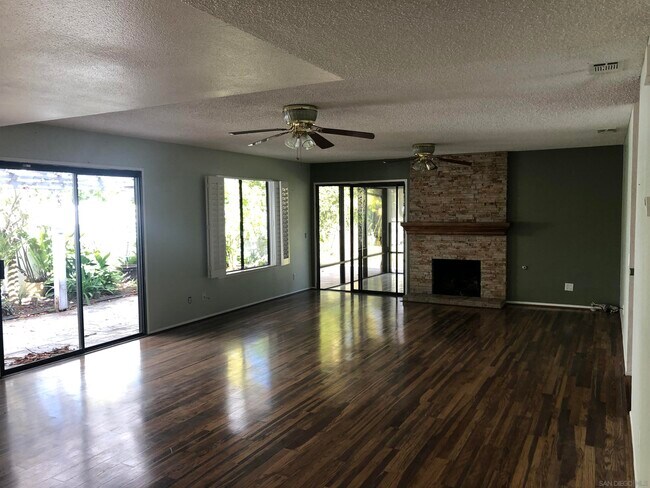 Building Photo - 2413 Appian Rd