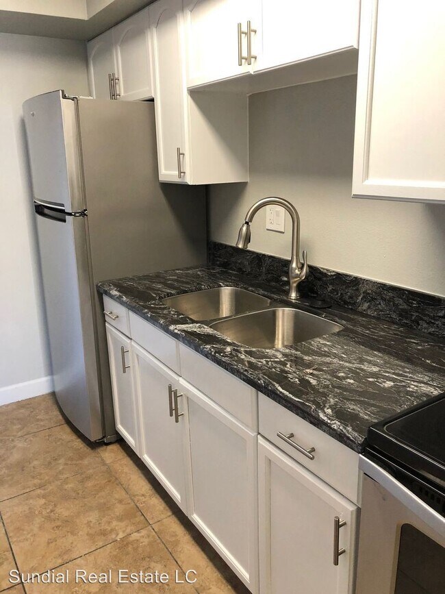 Foto del edificio - 2222 N 27th St