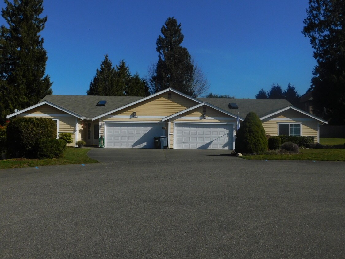 Primary Photo - 13509 106th Ave E