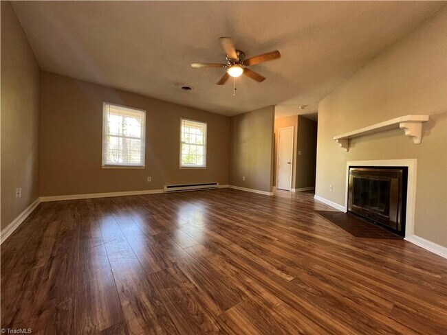 Foto del edificio - A Cozy 3 Bedroom, 2 Bathroom Home