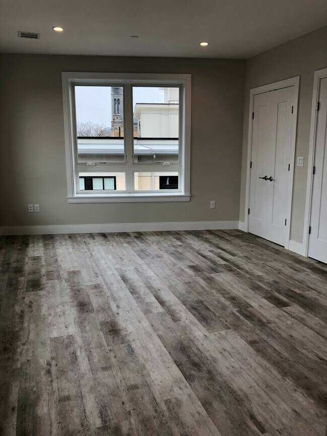 Foto del edificio - 1464 Tremont St