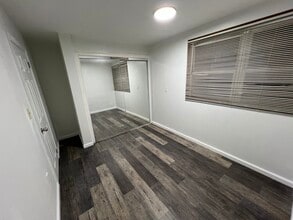 Building Photo - 85-78-78 114th St