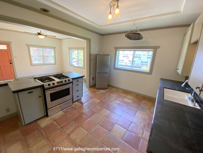 6711- Kitchen #2 - 6711 10th Ave NW