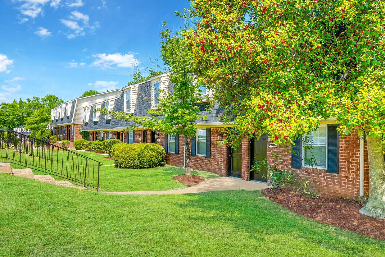 Legacy 2000 Apartments 2000 Spring Dr Garner, NC