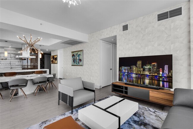 Foto del edificio - 1100 Biscayne Blvd