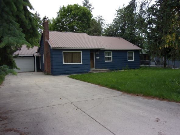 Primary Photo - 1008 Church St