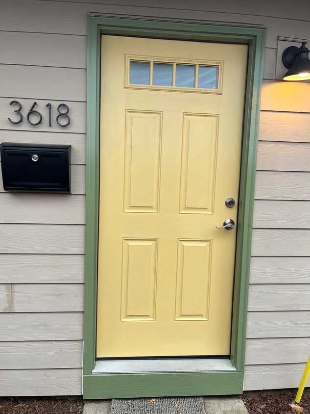 Foto principal - 3618 SE 67th Ave