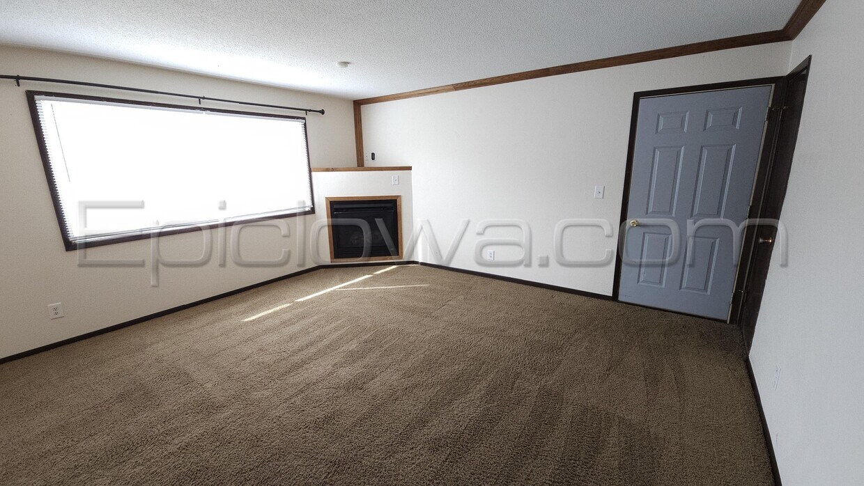 Primary Photo - 1234 O Ave Pl NE