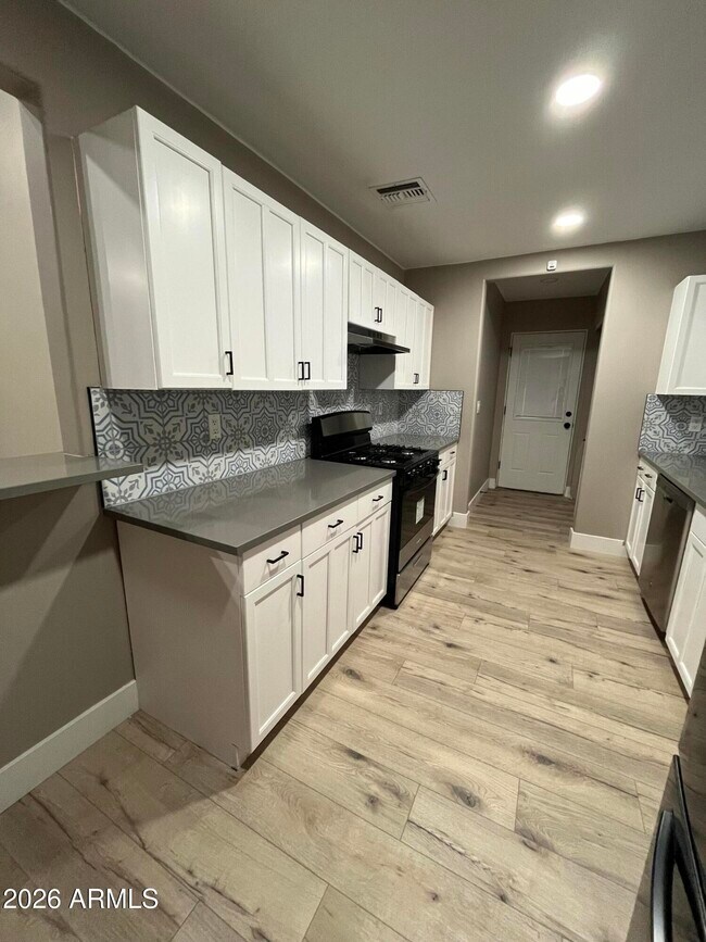 Foto del edificio - 1002 S Roosevelt St