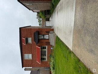 Building Photo - 10945 S Green St