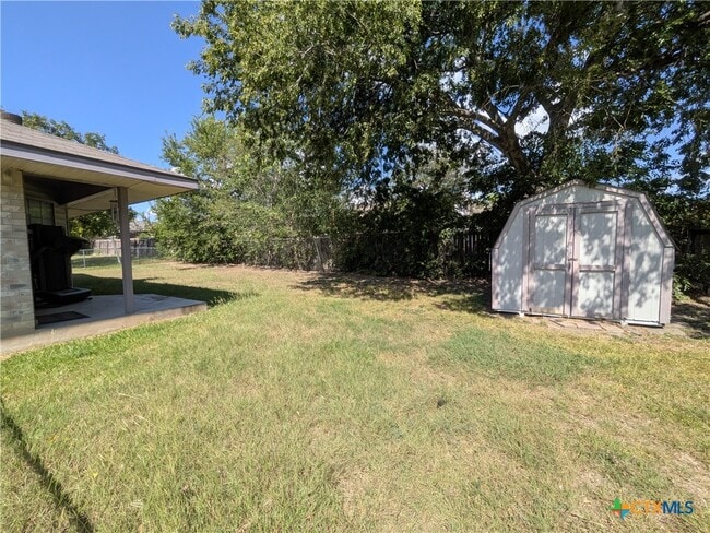 Foto del edificio - 1428 Devin Dr