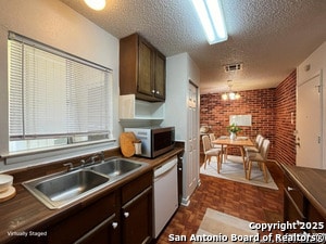 Foto del edificio - 117 Meadow Way