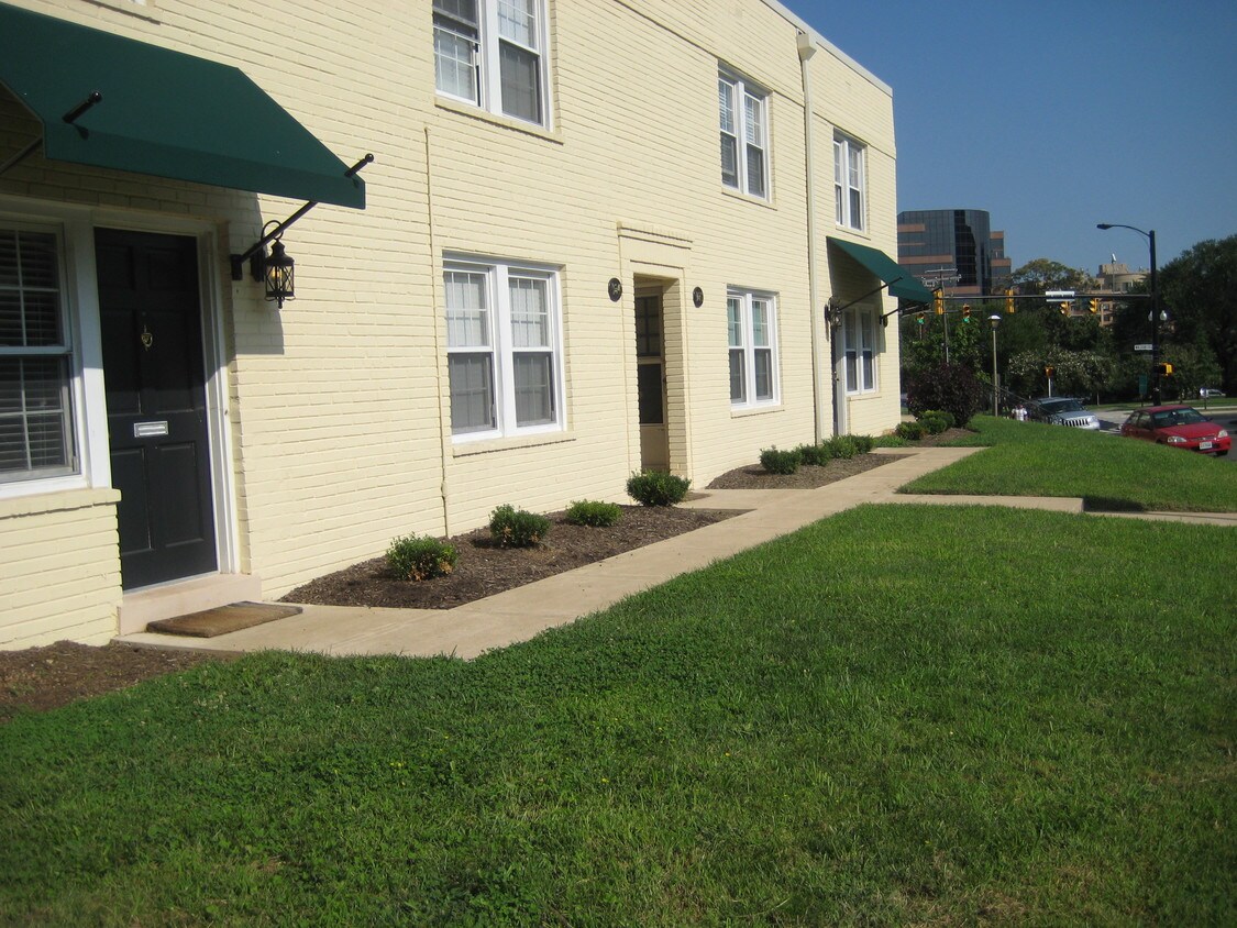 722 N Oakland St, Arlington, VA 22203 Rentals in Arlington at 722 N Oakland St Arlington, VA