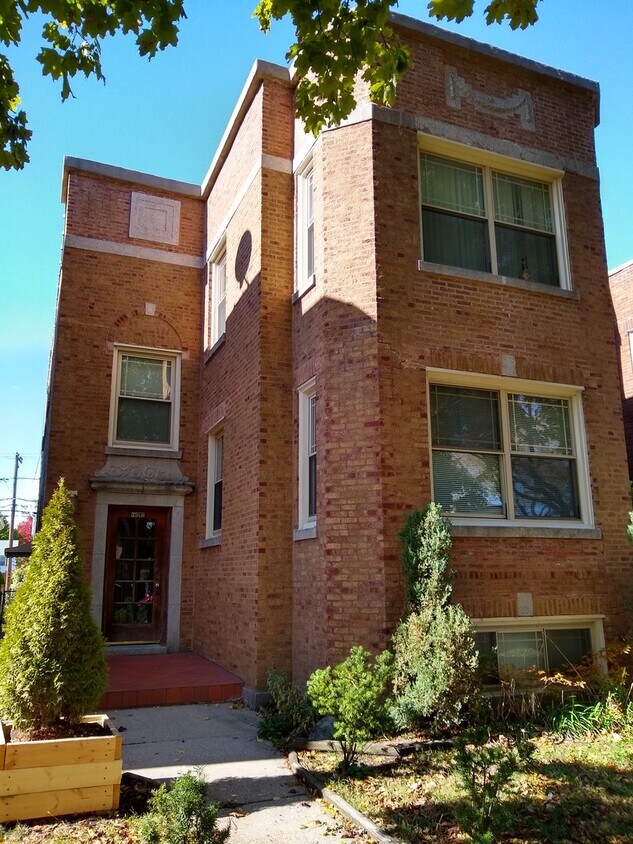 Primary Photo - 7912 Karlov Ave