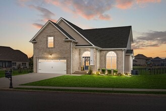 Building Photo - 1172 Upland Terrace