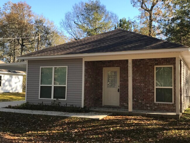 Foto del edificio - 36212 Cheray Dr