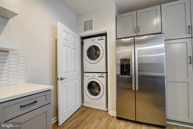 Building Photo - 4210 Mozart Brigade Ln