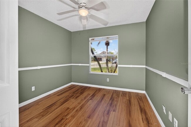 Building Photo - 861 Blackgum Ct
