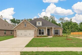 Building Photo - 242 Cullom Dr
