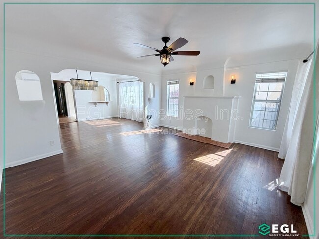 Building Photo - 6426 2nd Ave