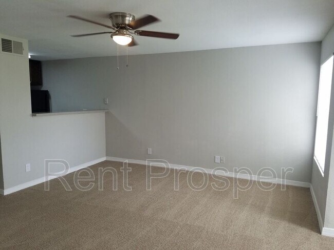 Building Photo - 4736 Walden Cir