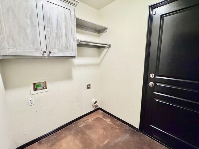 Foto del edificio - 4609 NW 161st St