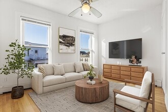 Building Photo - 86 Savin Hill Ave