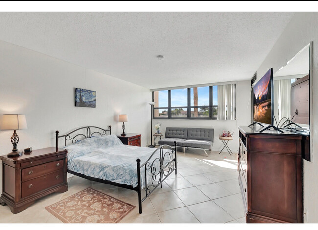 Foto del edificio - 800 Jeffery St