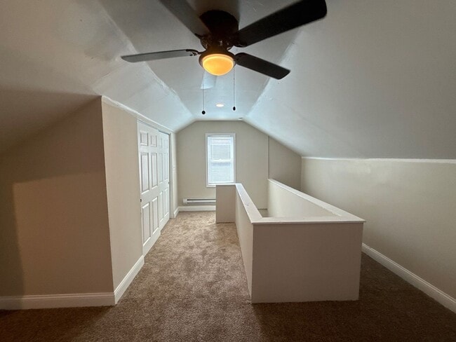 Building Photo - Fully Renovated 3-Bedroom Home – Move-In R...