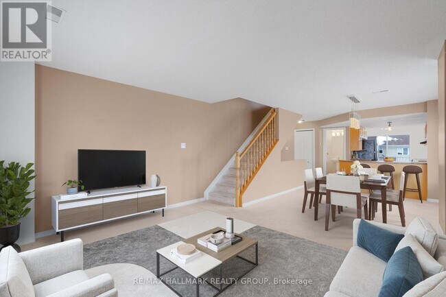 Building Photo - 584 Lakeridge Dr