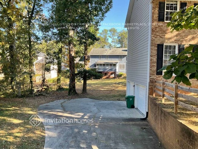 Foto del edificio - 5066 Stoney Point Ln