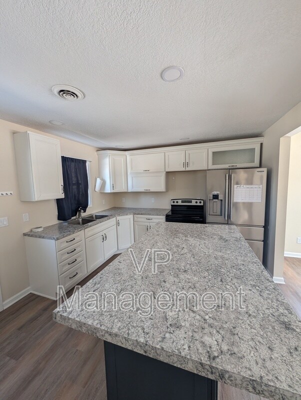 Foto del edificio - 6904 N Pine St