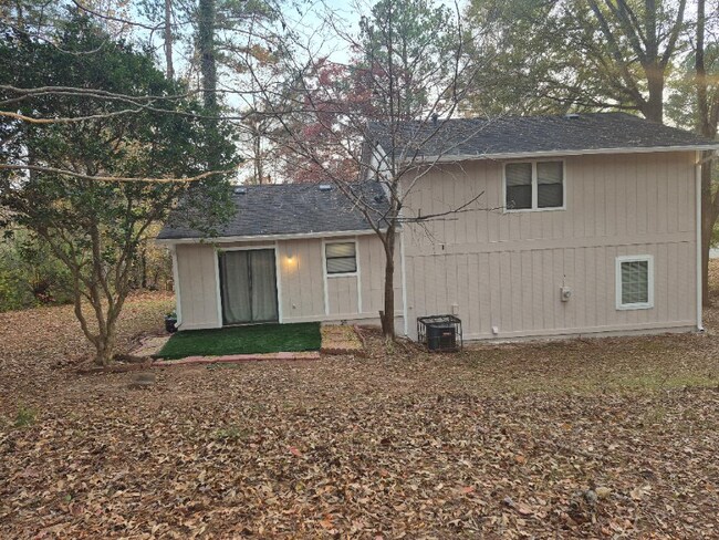 Foto del edificio - 4446 Blackbirch Ln