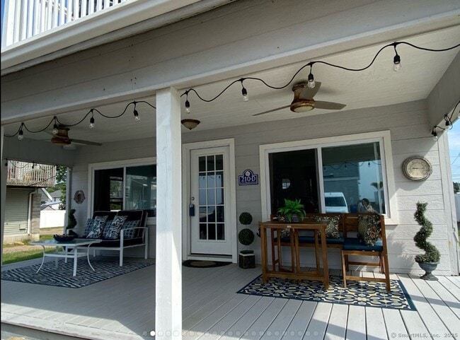 Building Photo - 210D Cosey Beach Ave