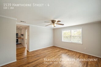 Building Photo - 1539 Hawthorne St