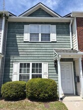 Building Photo - 604 Rainbow Dr