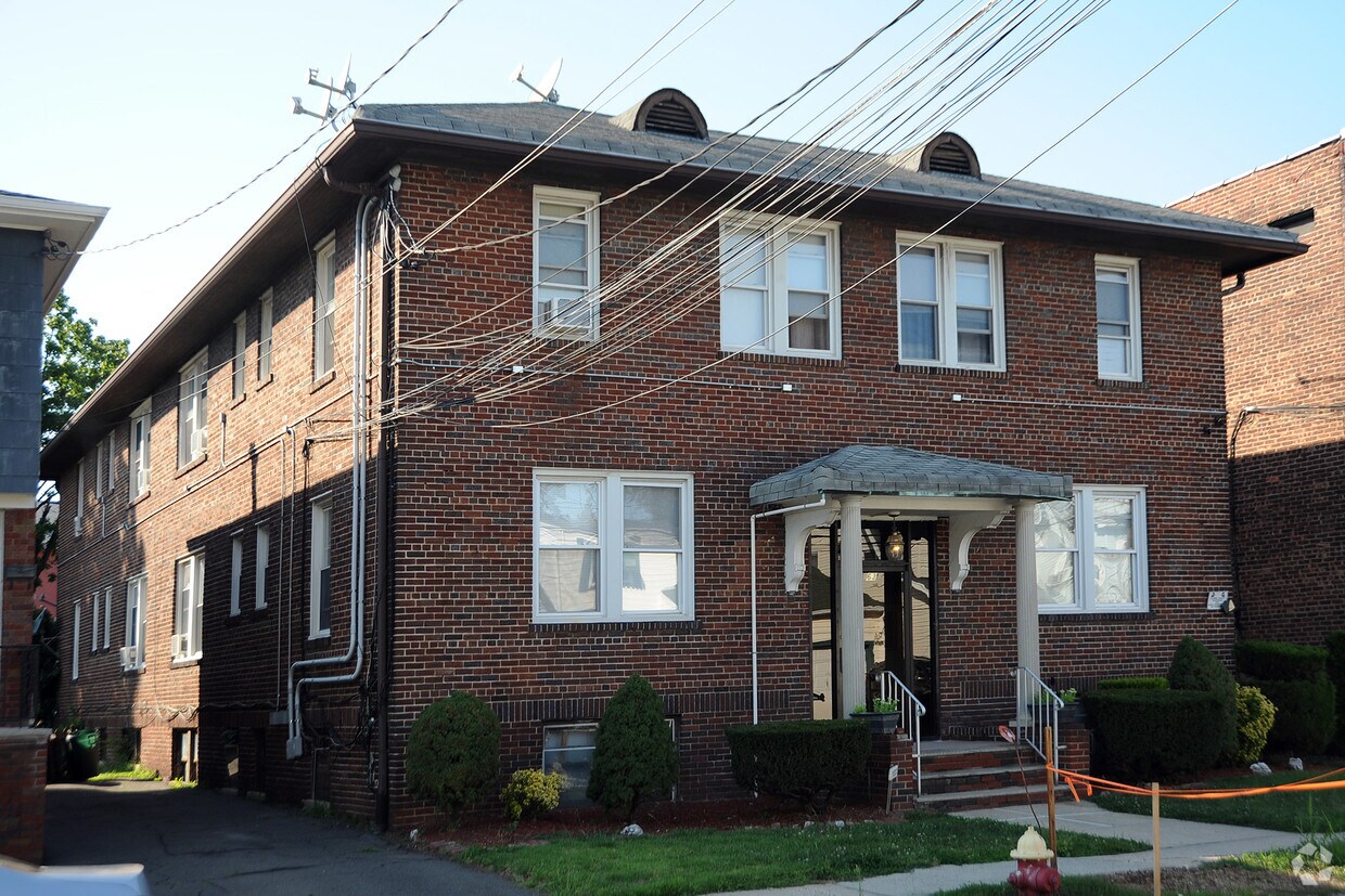 63 Devon St, North Arlington, NJ 07031 Apartments in North Arlington