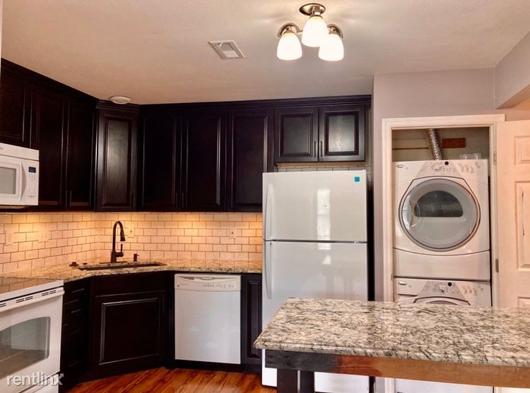 Primary Photo - 2 br, 2 bath Condo - 2311 Kratky Rd C Unit C
